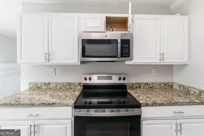 837 Hemingway Road, Stone Mountain, GA 30088 - Photo 5