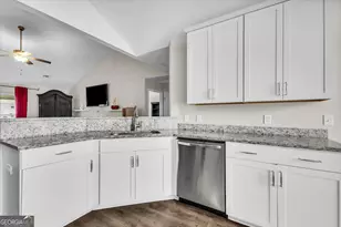 138 Grimsby Rd, Savannah, GA 31407 - Photo 17