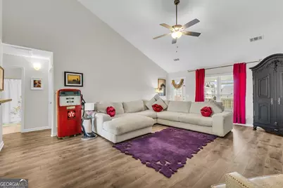 138 Grimsby Road, Savannah, GA 31407 - Photo 11