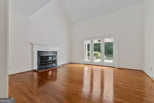 66 Hidden Lakes Dr, Carrollton, GA 30116 - Photo 9