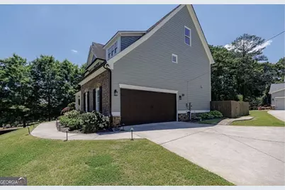 940 Lake Charles Drive, Roswell, GA 30075 - Photo 3