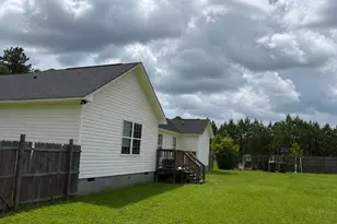 257 E Railroad St, Jeffersonville, GA 31044 - Photo 5