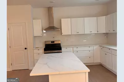 1454 Saint Francis Avenue, East Point, GA 30344 - Photo 9
