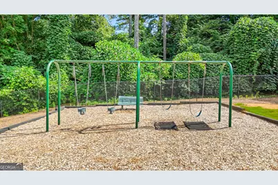 122 N Lakeside Drive NW, Kennesaw, GA 30144 - Photo 85