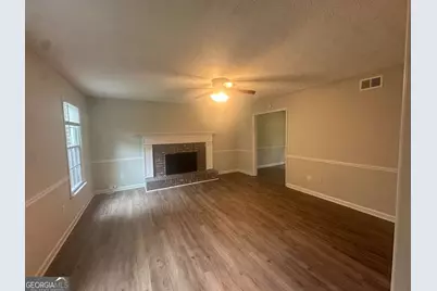 40 Lake Court, Stockbridge, GA 30281 - Photo 5