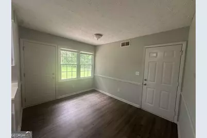 40 Lake Court, Stockbridge, GA 30281 - Photo 9
