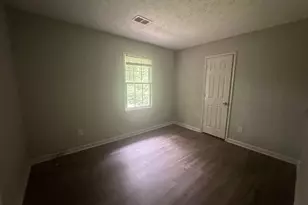40 Lake Ct, Stockbridge, GA 30281 - Photo 21