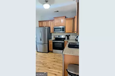 3150 Thorngate Court, Snellville, GA 30078 - Photo 5