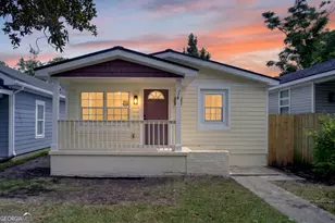 718 W 51st St, Savannah, GA 31405 - Photo 1