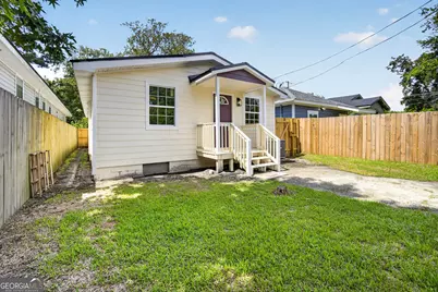 718 W 51st Street, Savannah, GA 31405 - Photo 25