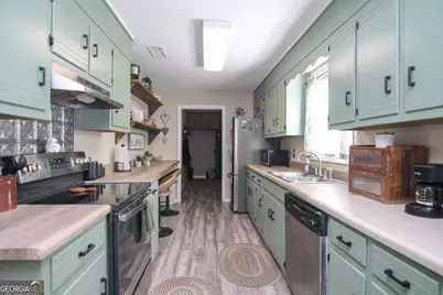 110 24th Avenue, Eastman, GA 31023 - Photo 9