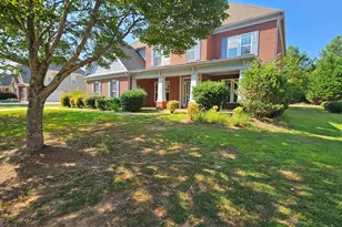7048 Blue Sky Dr, Locust Grove, GA 30248 - Photo 3