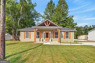 903B Poplar St, Guyton, GA 31312 - Photo 1