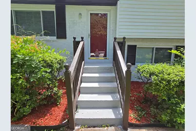 1743 Hillview Avenue, Jonesboro, GA 30236 - Photo 3