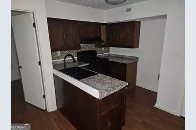 1909 Brian Way, Decatur, GA 30033 - Photo 7