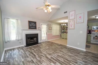 330 Hayward Bishop Way, Senoia, GA 30276 - Photo 9