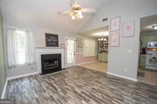 330 Hayward Bishop Way, Senoia, GA 30276 - Photo 9