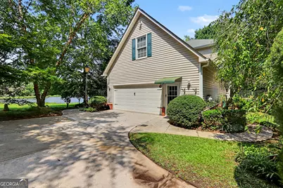 4065 Jamaica Court, Jonesboro, GA 30236 - Photo 9