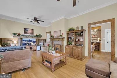 104 Veazey Street, Union Point, GA 30669 - Photo 5
