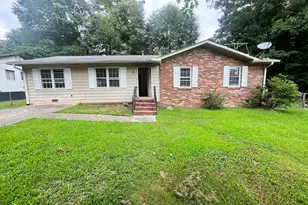 291 Terry Ct, Riverdale, GA 30274 - Photo 1