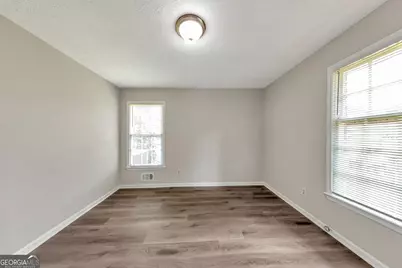 118 Victor Circle NW, Atlanta, GA 30314 - Photo 11