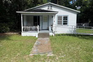 863 Colquitt St, Waycross, GA 31503 - Photo 1