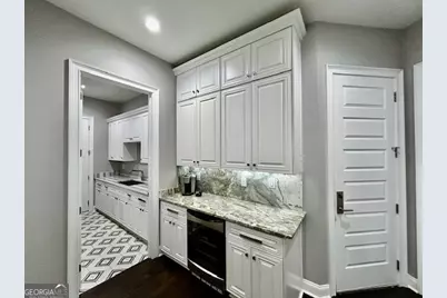 832 Barnesville Road, Griffin, GA 30224 - Photo 7