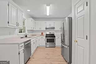 29 Pebble Way, Newnan, GA 30265 - Photo 17