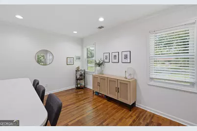 209 E 65th Street, Savannah, GA 31405 - Photo 9