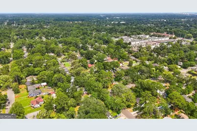 209 E 65th Street, Savannah, GA 31405 - Photo 57