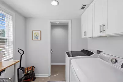 209 E 65th Street, Savannah, GA 31405 - Photo 31