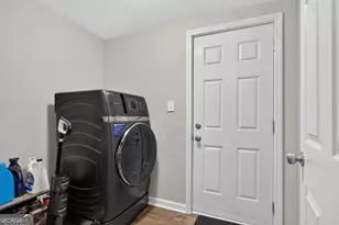 128 Grady Smith St, Grantville, GA 30220 - Photo 19
