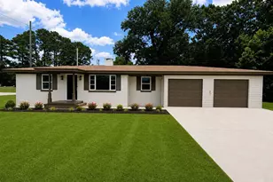302 Phillips Ave, Port Wentworth, GA 31407 - Photo 1