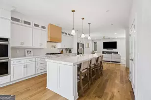 1008 Herndon St NW, Atlanta, GA 30318 - Photo 9
