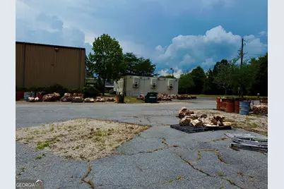 480 Sibley Avenue, Union Point, GA 30669 - Photo 11