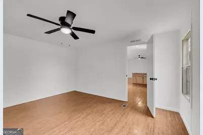 5724 Highway 82 Spur, Commerce, GA 30529 - Photo 25