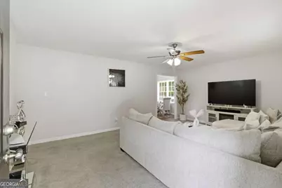 134 Landing Lane, Powder Springs, GA 30127 - Photo 5