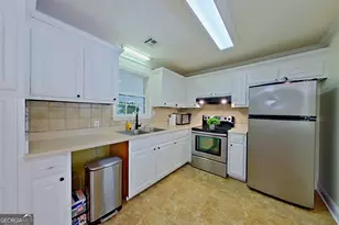 2165 Satilla Church Rd, Baxley, GA 31513 - Photo 5