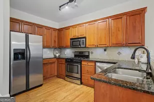 405 Royal Cres Ln E, Canton, GA 30115 - Photo 9