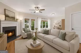 405 Royal Cres Ln E, Canton, GA 30115 - Photo 5