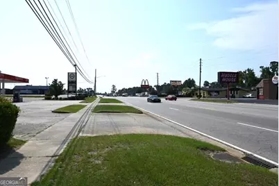 435 S Main Street, Swainsboro, GA 30401 - Photo 23
