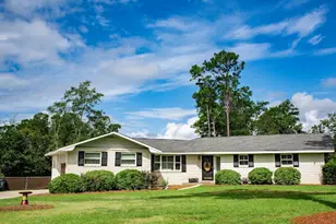 460 S College St, Metter, GA 30439 - Photo 1