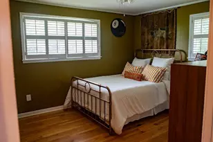 460 S College St, Metter, GA 30439 - Photo 29
