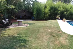 460 S College St, Metter, GA 30439 - Photo 9