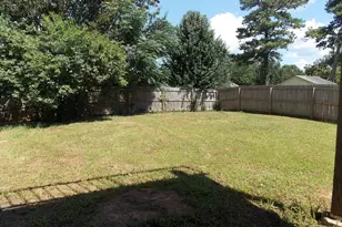 2338 Rambling Way, Lithonia, GA 30058 - Photo 23