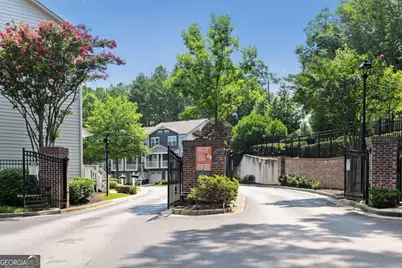 1524 Liberty Parkway NW, Atlanta, GA 30318 - Photo 31