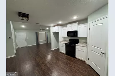 296 Turpentine Circle, Jesup, GA 31545 - Photo 9