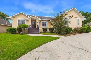 200 Autumn Trace Ct, Macon, GA 31210 - Photo 1