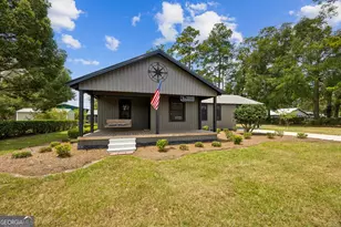 283 1st St, Folkston, GA 31537 - Photo 3