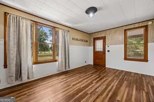 283 1st St, Folkston, GA 31537 - Photo 25